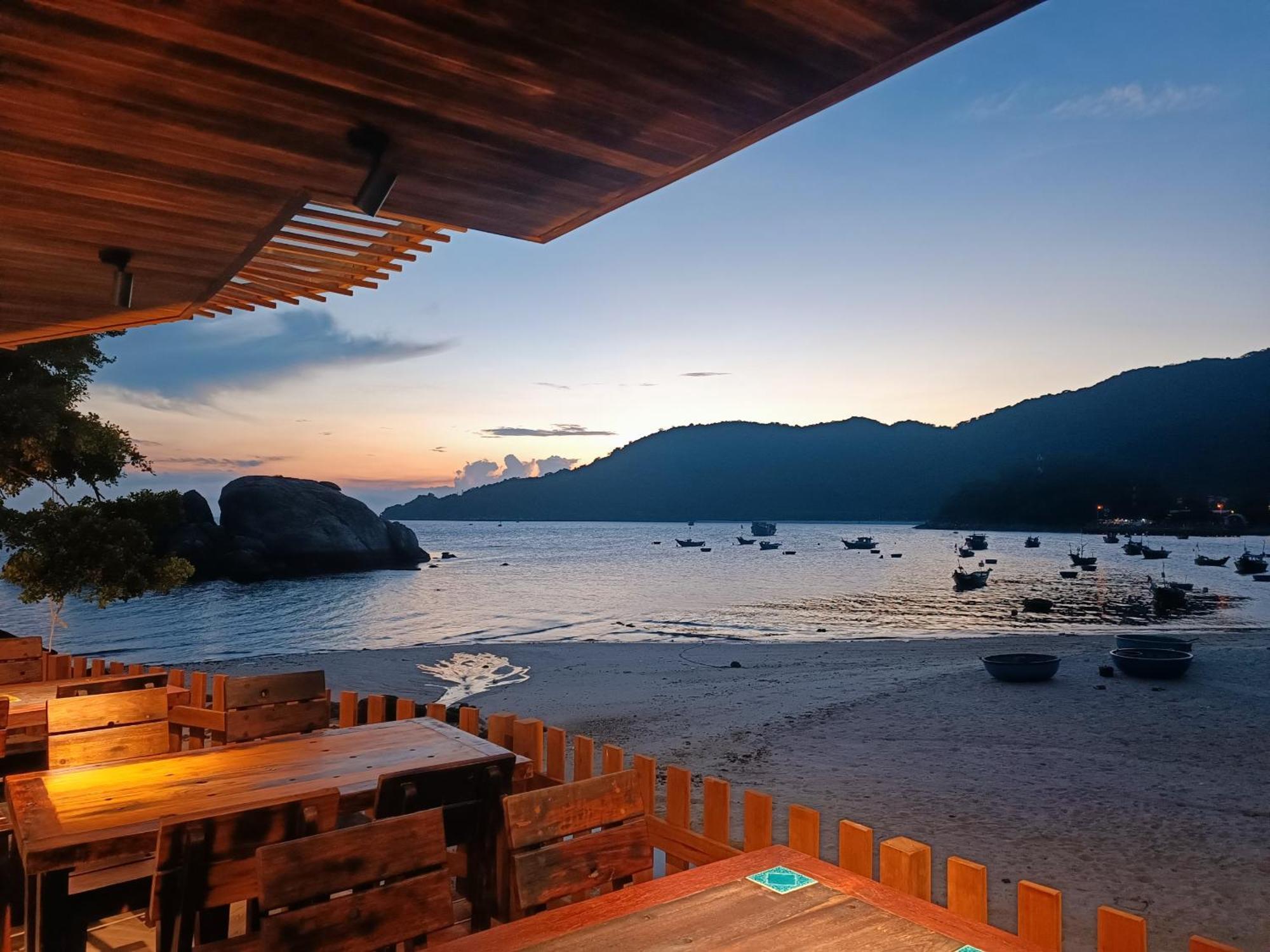 The Coral Homestay & Pub Tan Hiep  Екстер'єр фото